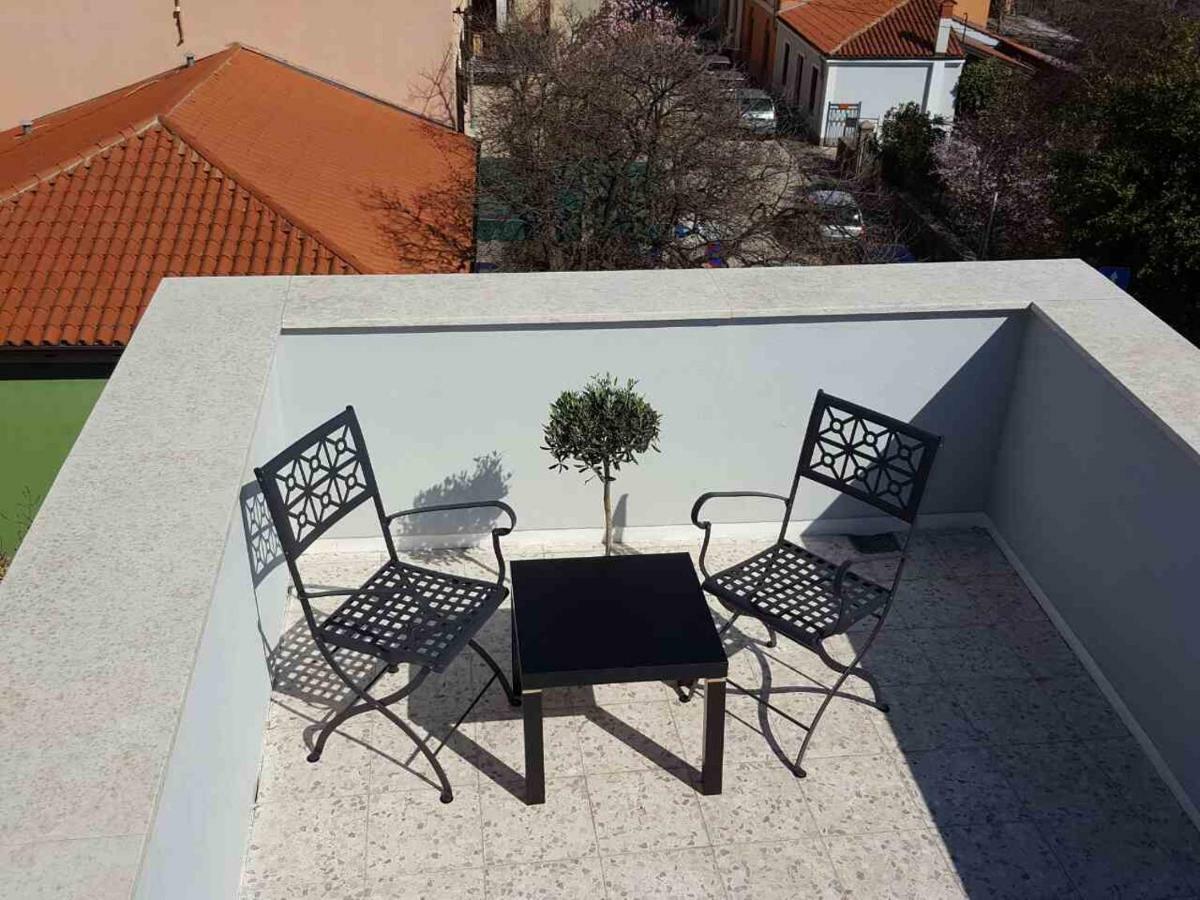 M & M Apartment Izola Exterior photo
